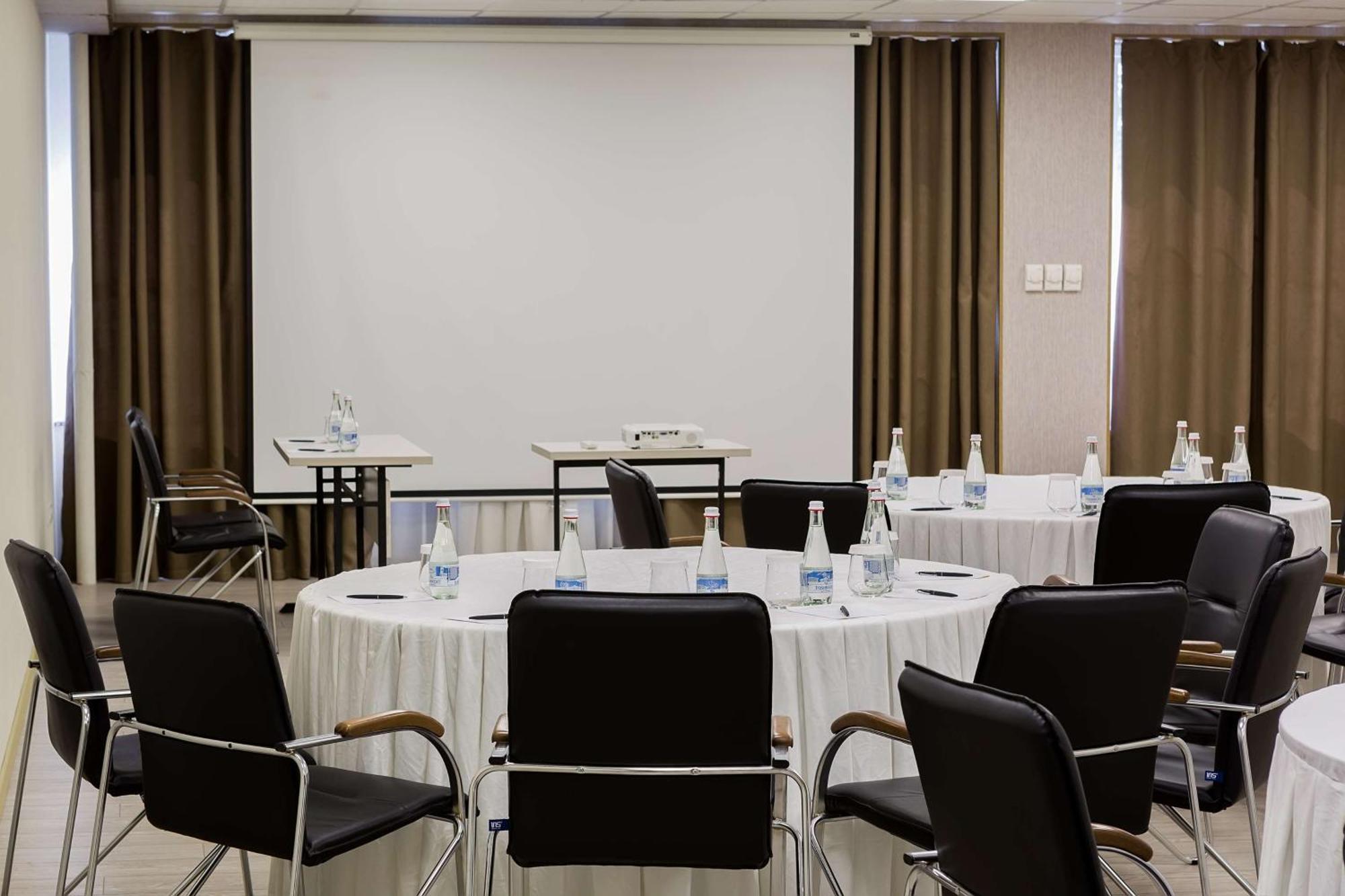 Panarams Tashkent Hotel, A Member Of Radisson Individuals Luaran gambar